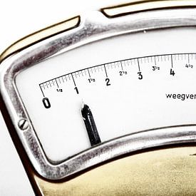 Detail einer alten Waage von André Blom Fotografie Utrecht