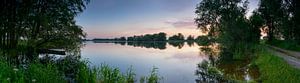 Coucher de soleil d'été sur la rivière IJssel sur Sjoerd van der Wal Photographie