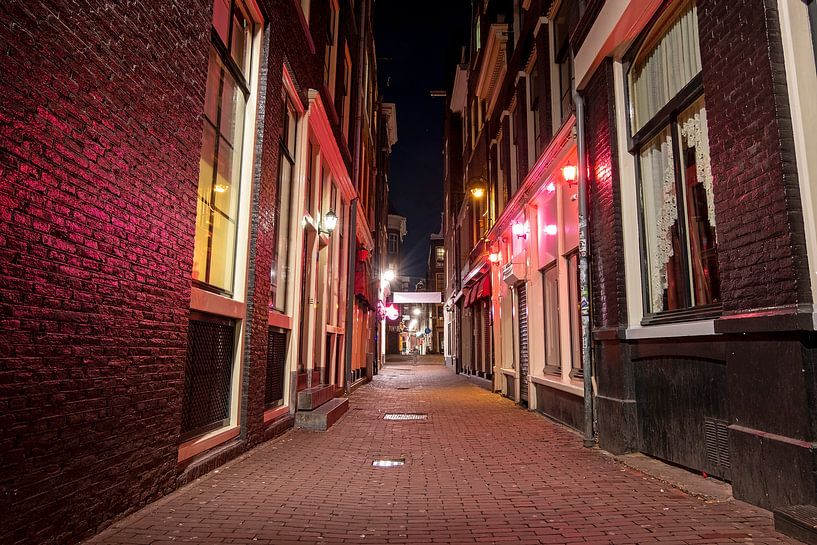 Le Red LIght District d'Amsterdam de nuit par Eye on You