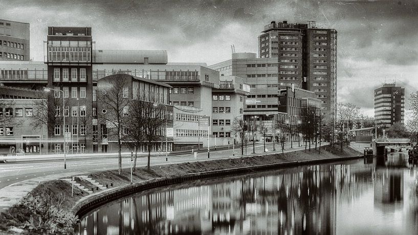 Skyline Groningen Centraal van Gerard Goseling