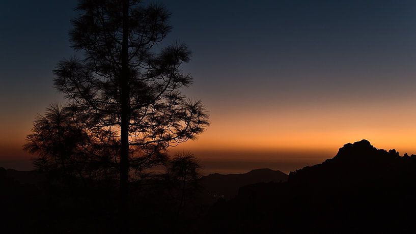Avondlicht, Gran Canaria van Timon Schneider