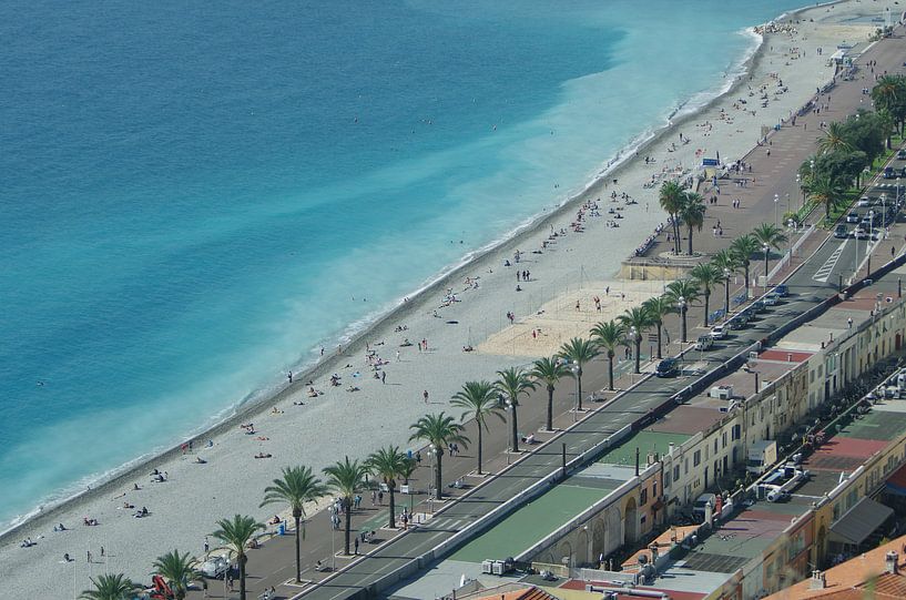 Strand van Nice in vogelvlucht van Romuald van Velde