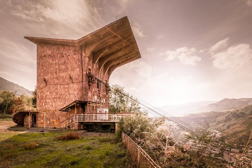 Armenien - ehemalige Seilbahnstation von Gentleman of Decay