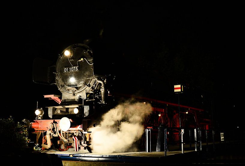 Stoomtrein by A. Goudswaard