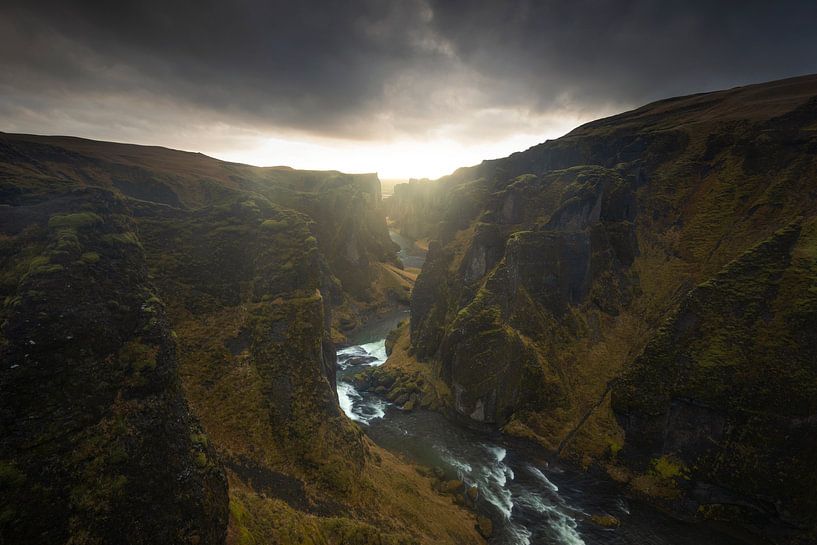 Fjaðrárgljúfur, Island von Sven Broeckx