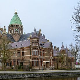 Cathédrale St Bavon sur Foto Amsterdam/ Peter Bartelings