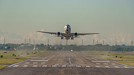 Décollage du Boeing P-8 Poseidon d'Ellington Field. sur Jaap van den Berg