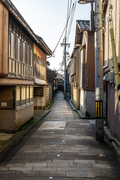 Authentische Straße in Kanazawa von Mickéle Godderis