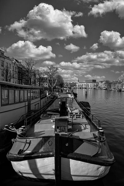 Hausboote auf der Amstel von Peter Bartelings