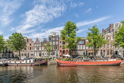 AMSTERDAM woonboten kanaal op de Prinsengracht