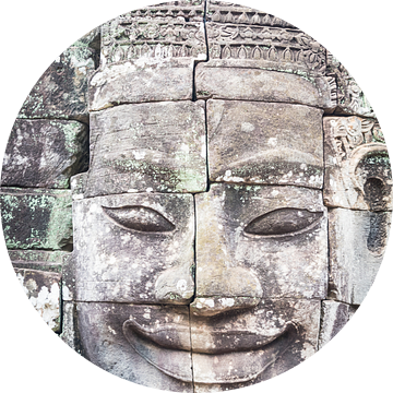 Boeddha in steen, Cambodja van Rietje Bulthuis