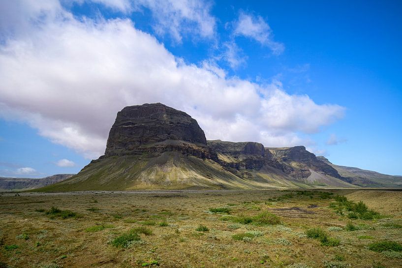 Lómagnúpur - géant de basalte dans le paysage islandais par Paysages urbains - Rick Van der Poorten Photography