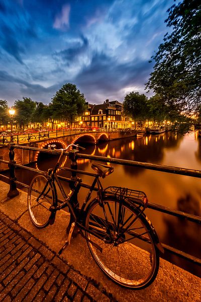 AMSTERDAM Abendimpression von der Brouwersgracht von Melanie Viola