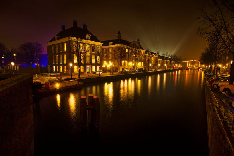 Amsterdam canals at night by Jeroen Stel