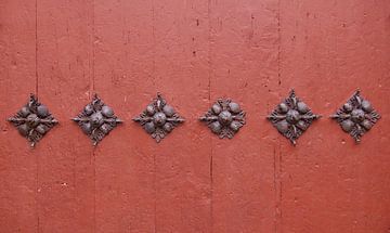 Ornamental nails on size gate by Jan Maur