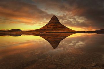 Kirkjufel Iceland by Saskia Dingemans Awarded Photographer