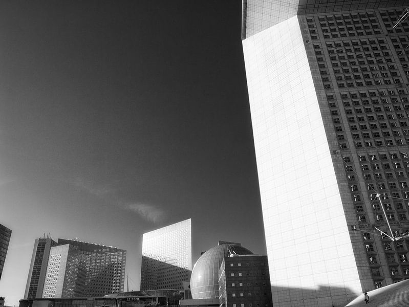 Le Dome by Hans Heemsbergen