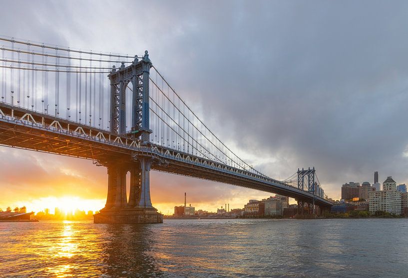 Manhattan Bridge - New York City (USA) by Marcel Kerdijk