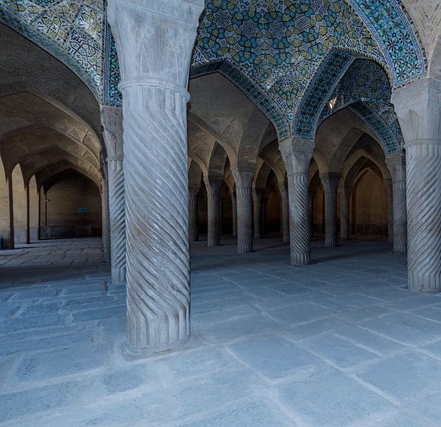 Iran: Vakil Mosque (Shiraz) by Maarten Verhees