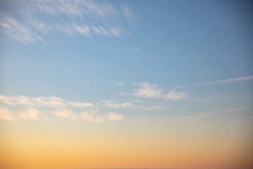 Clouds in the evening light by Percy's fotografie