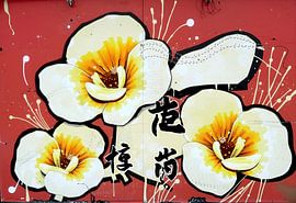 Ephemeral floral splendour by Conpo Design