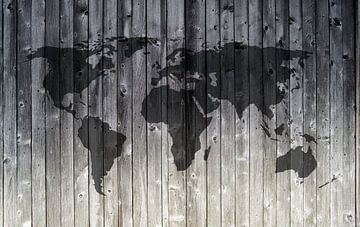World map on wooden planks by WereldkaartenShop