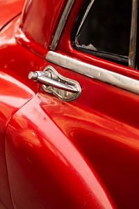 Detail roter kubanischer Oldtimer