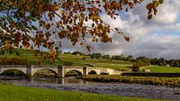 Burnsall Bridge, Yorkshire Dales, Engeland van Adelheid Smitt thumbnail