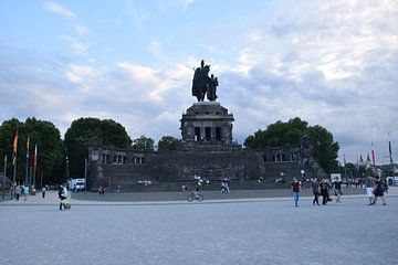 monument op het Deutsches eck in Koblenz van Jeroen Franssen