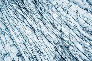 Photo abstraite prise par un drone d'un glacier à Skaftafell, en Islande.