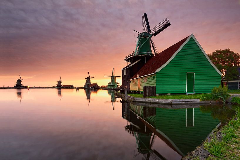 Zaanse Schans at sunrise by John Leeninga