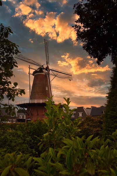 Mill in Ootmarsum by peterheinspictures