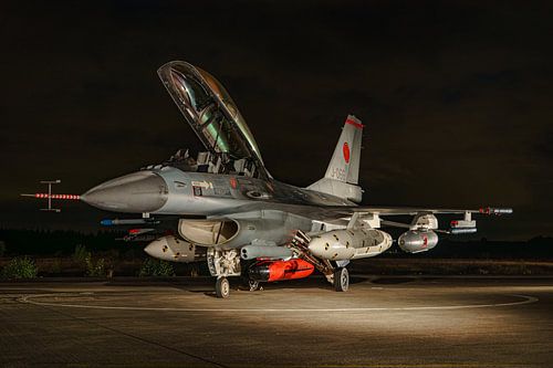Koninklijke Luchtmacht F-16B MLU Fighting Falcon.