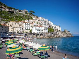 Am Strand von Amalfi von t.ART