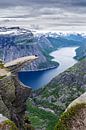 Trolltunga en de Ringedalsvannet - Norwegen von Ricardo Bouman Miniaturansicht