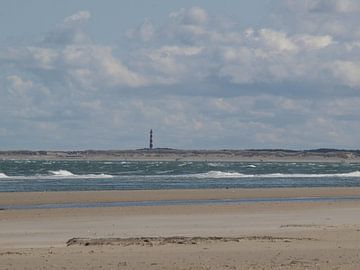 Vuurtoren van Ameland, gezien vanaf Terschelling van Rinke Velds