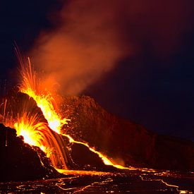 The volcano by Timon Schneider