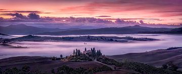 Landscape in Tuscany at sunrise, light-coloured version