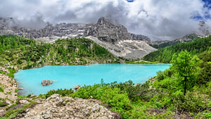 Lago di Sorapis in den Dolomiten