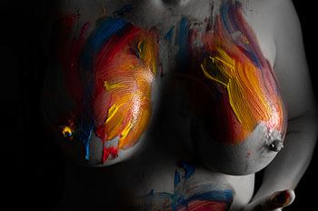 Color Flow - Body as Canvas