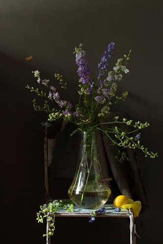 Still life 'With lilac and yellow'