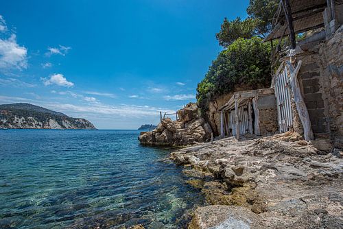 Ibiza fishing huts by Celina Dorrestein