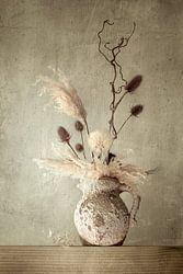 Stilleben. Trockene Blumen. Grundlegend.