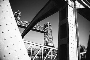 Le pont De Hef, Rotterdam en noir et blanc. sur Jasper Verolme