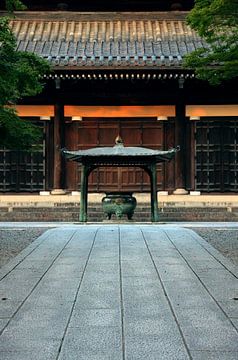 Tempel in Japan. van Floyd Angenent