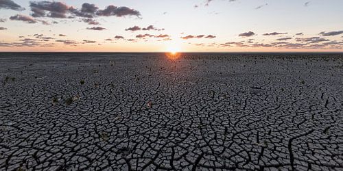 Sonnenuntergang über dem Wattenmeer