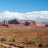 De weg naar Monument Valley van Guy Lambrechts