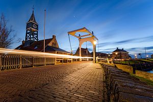 Brücke mit Schleusenwärterhaus in Hindeloopen