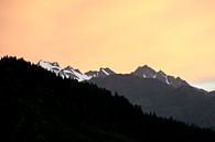 Zonsondergang in de Oostenrijkse Alpen van ManfredFotos thumbnail