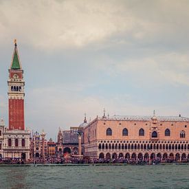Dogenpalast, Venedig von Kurt De Schuytener